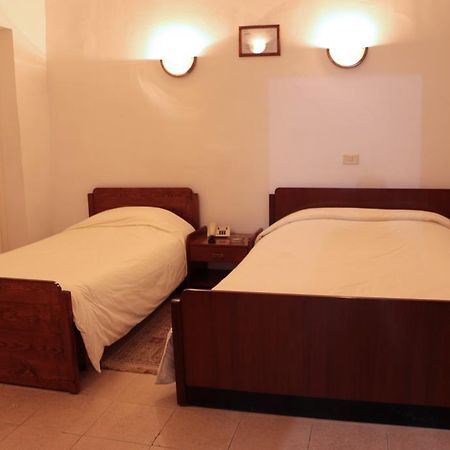 Hotel Saint Georges Tunisi Esterno foto