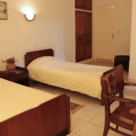 Hotel Saint Georges Tunisi Esterno foto